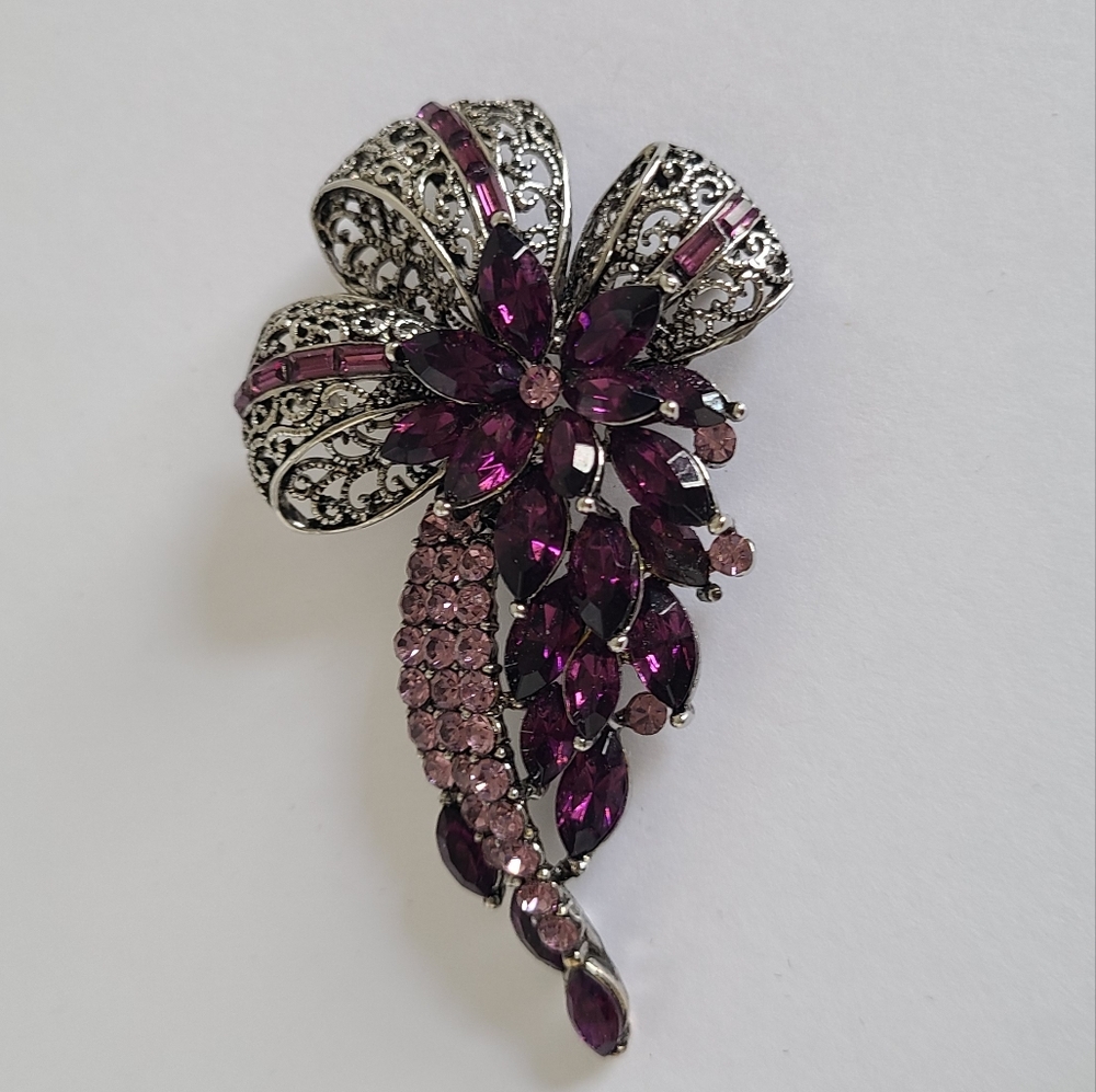 Vintage Ornate Maximalist Silver Tone Purple Pink Rhinestone Floral Brooch Pin